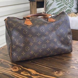 AUTHENTIC VINTAGE Louis Vuitton Speedy 35
